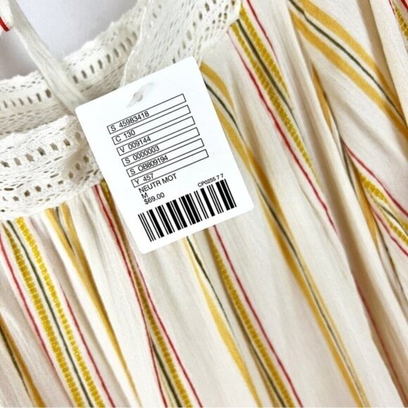 NWT Urban Outfitters May Crochet Swing Mini Dress M Boho Bohemian Cottagecore - Picture 5 of 9